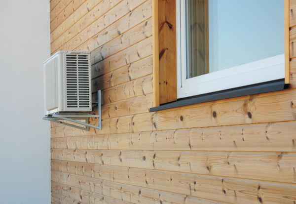 Cost of Pine Wood Siding Installation in Vancouver