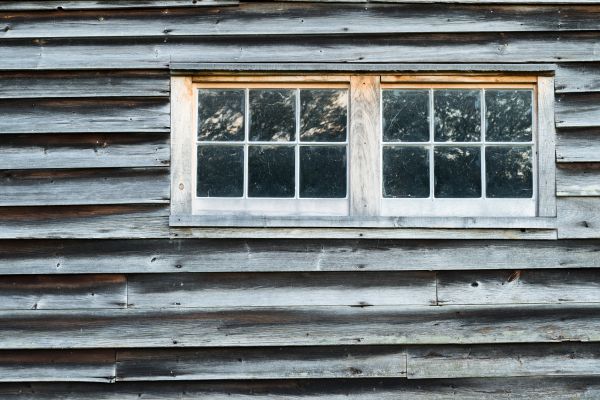 Cost of Barn Wood Siding Installation in Vancouver