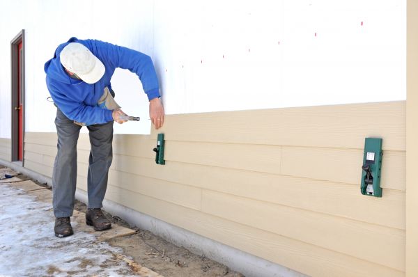 Cost of Fiber Cement Installation in Vancouver