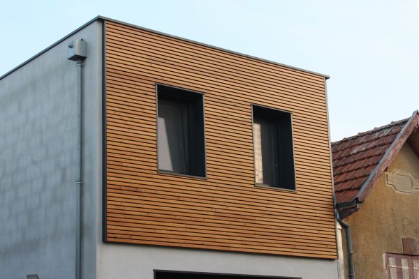 Cost of Treated Wood Siding Repair in Vancouver